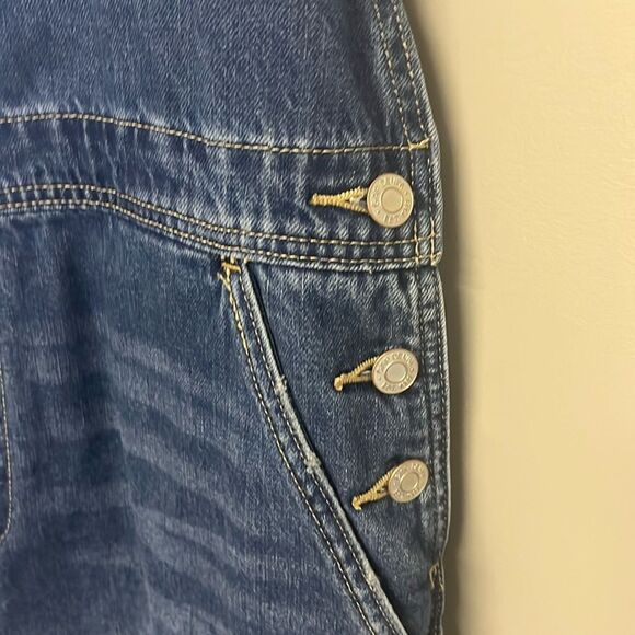GAP Blue Faded Adjustable Razorback Overalls Pockets and Side Buttons- Medium - Picture 14 of 16
